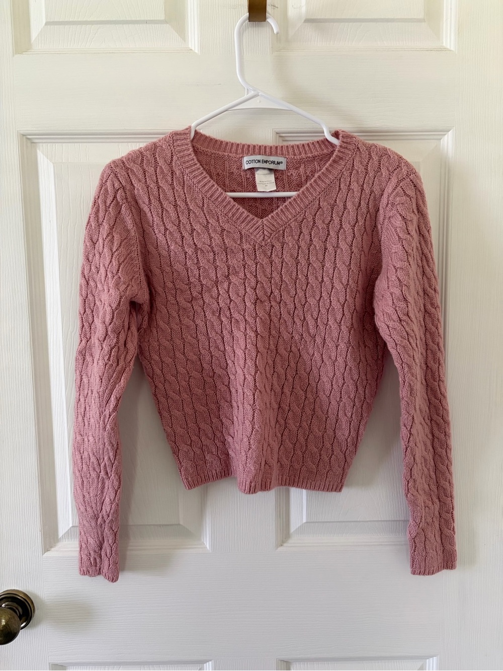 Cotton Emporium Women’s Pink Cable-Knit V-Neck Sweater